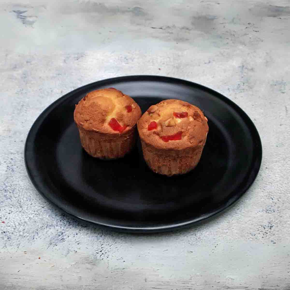 Fruit Muffin (Egg) 2 Pcs